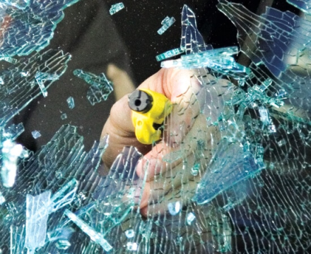 Glasbrecher und Gurtschneider Resqme