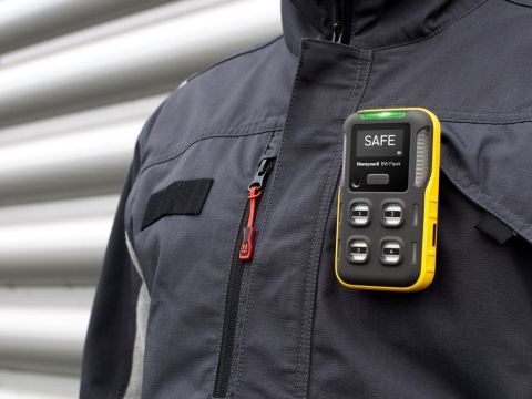 Détecteur multi-gaz Honeywell BW Flex 4 avec chargeur